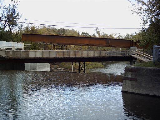 Le chantier du pont, vu de la passerelle